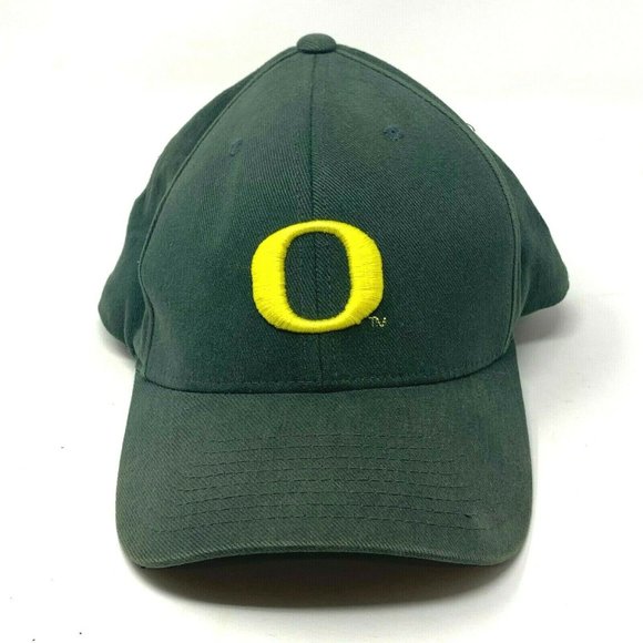 Nike Other - Nike University of Oregon Football Vintage Fitted